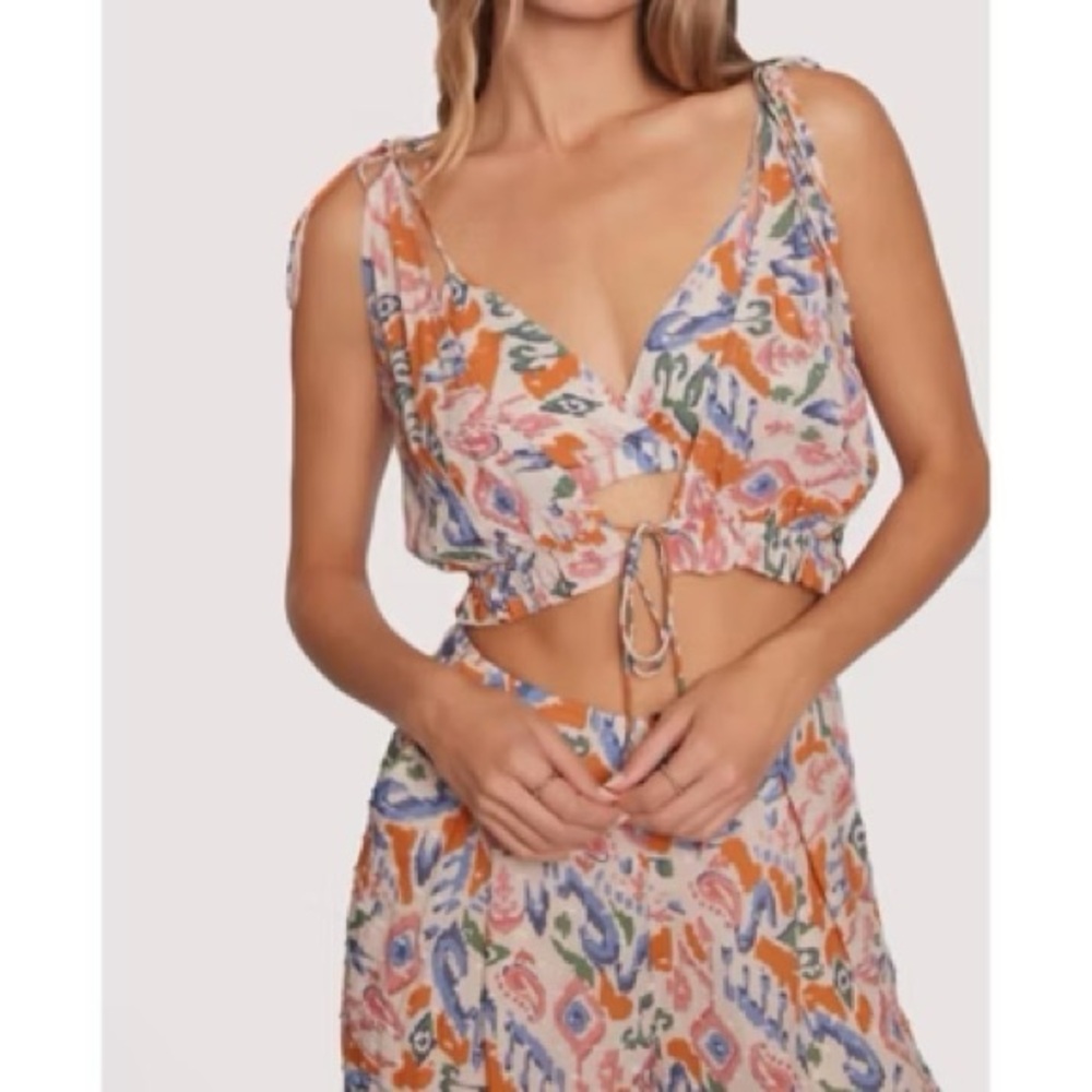 Lost‎ + Wander Orange Multi Layered Top M NWT